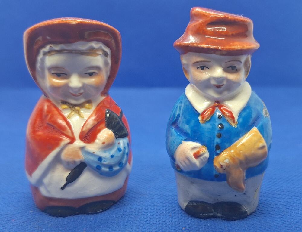 1930s vintage antique porcelain "Mrs Gamp & Sam Wetter" salt & pepper shaker set